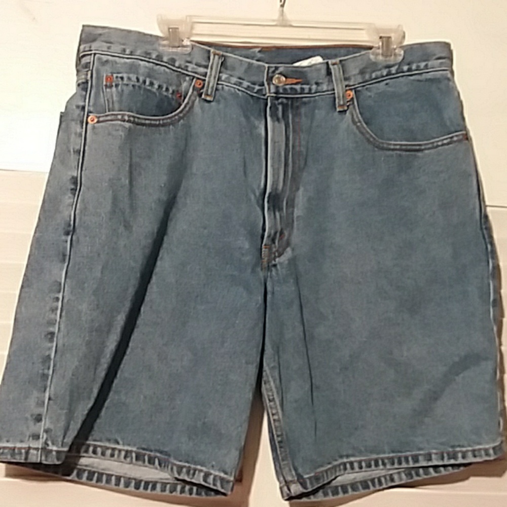 Levis 550 Shorts